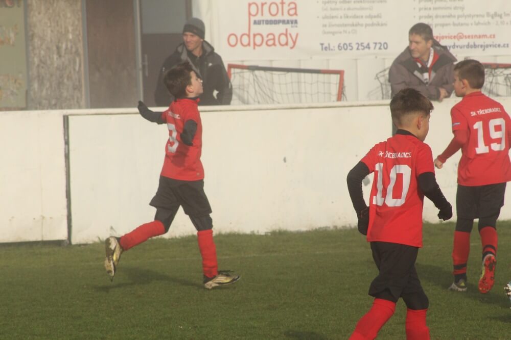 2025-11-09-Cholupice-SKTreboradice2015-7